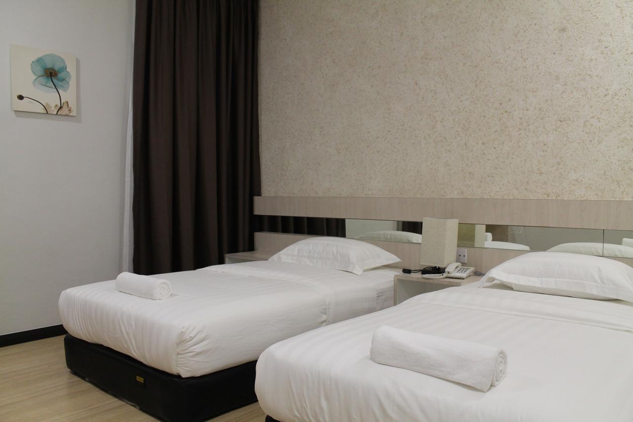 The Velton Inn Bintulu Exterior foto